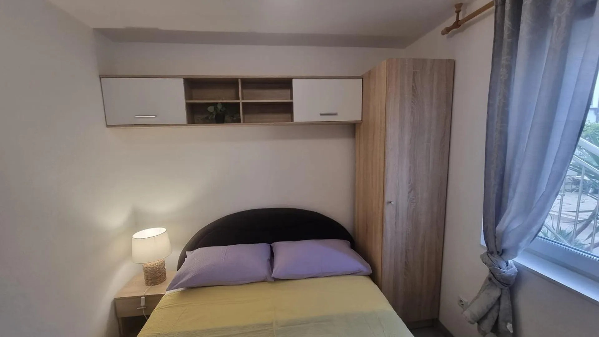 Apartment Apartmani Delminium Vir