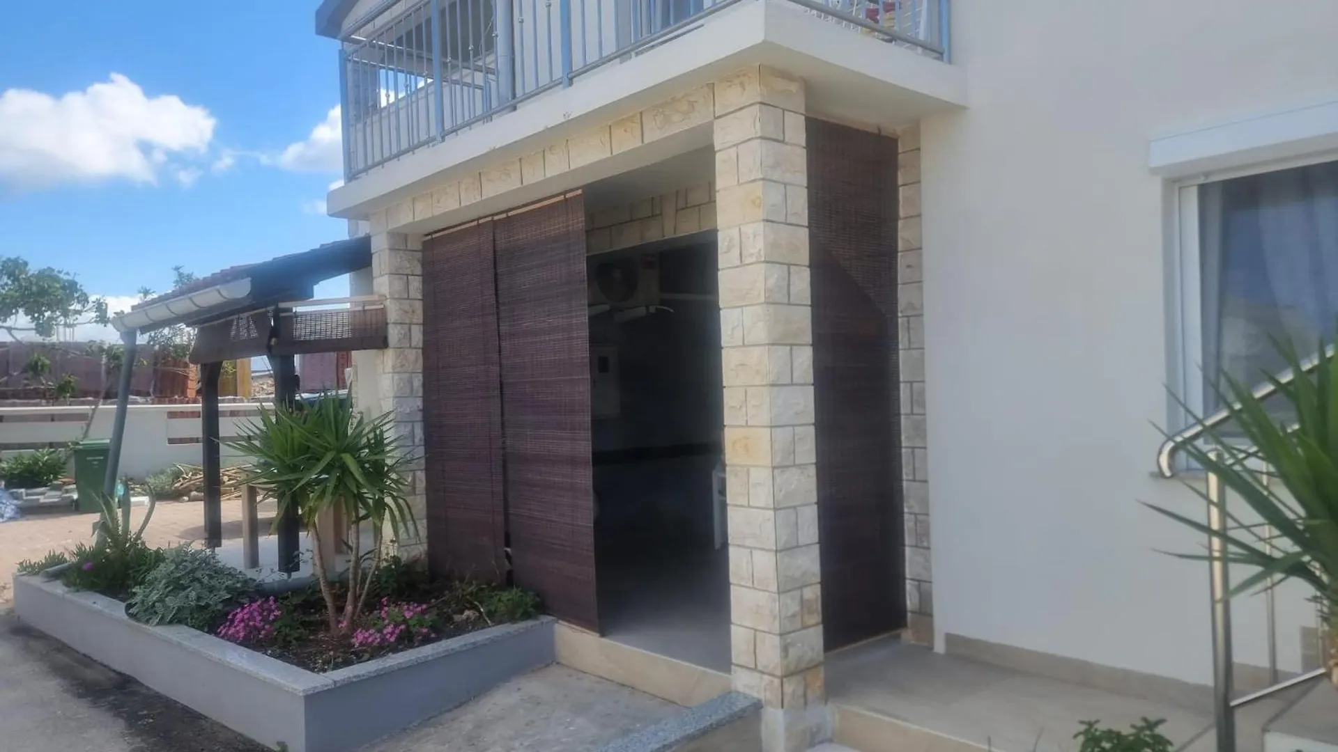 Apartmani Delminium Vir Croatia