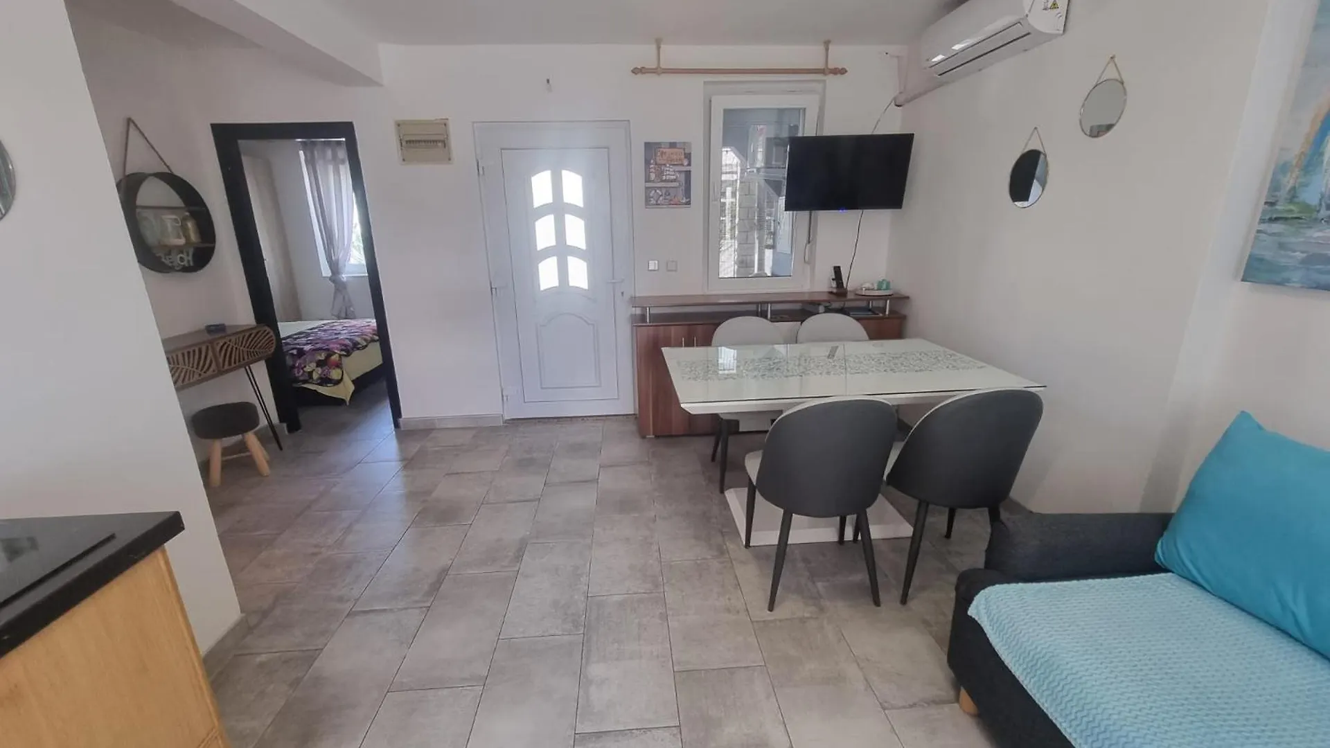 Apartmani Delminium Vir Apartment