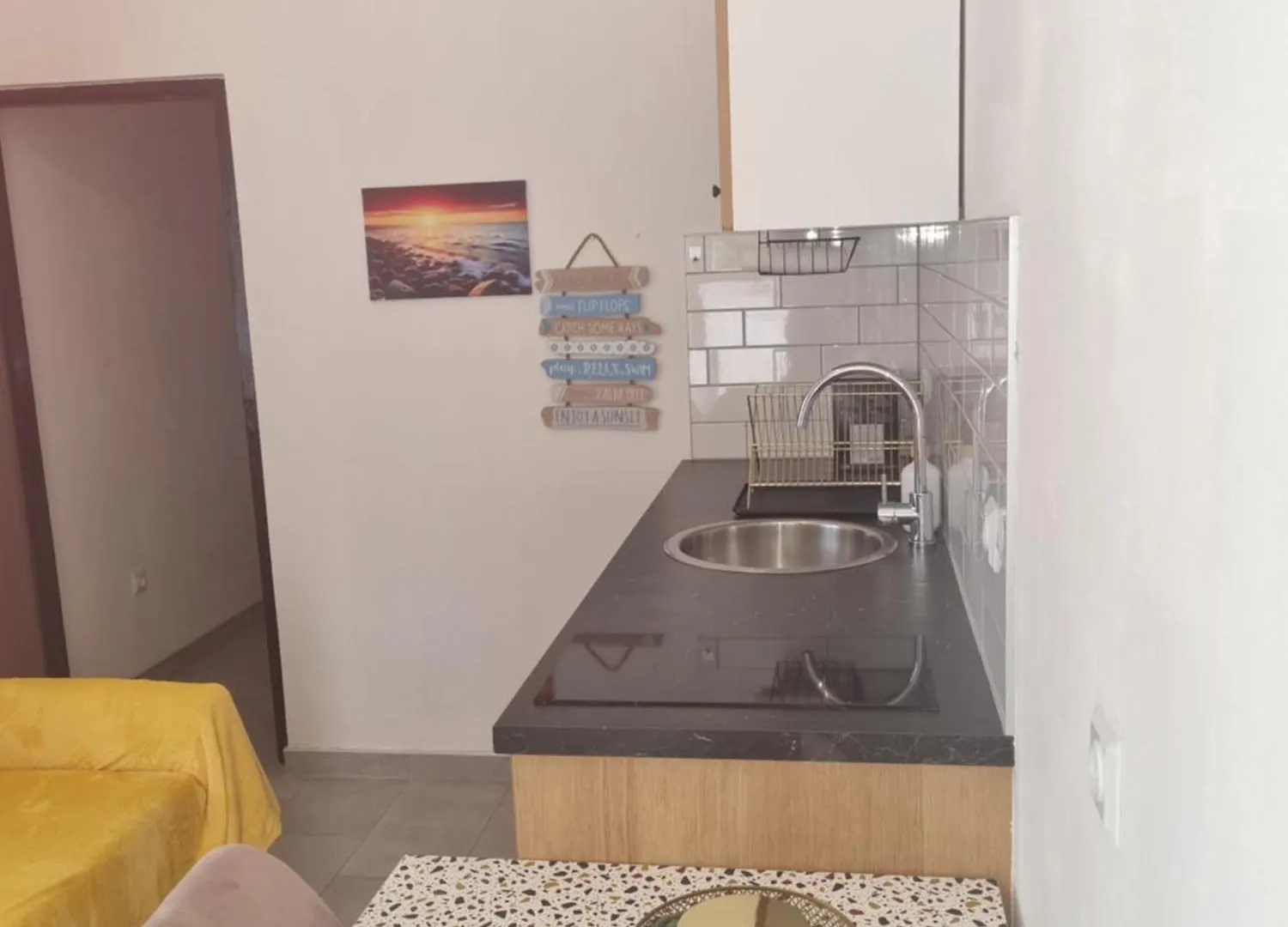 Apartmani Delminium Vir 0*,  Croatia