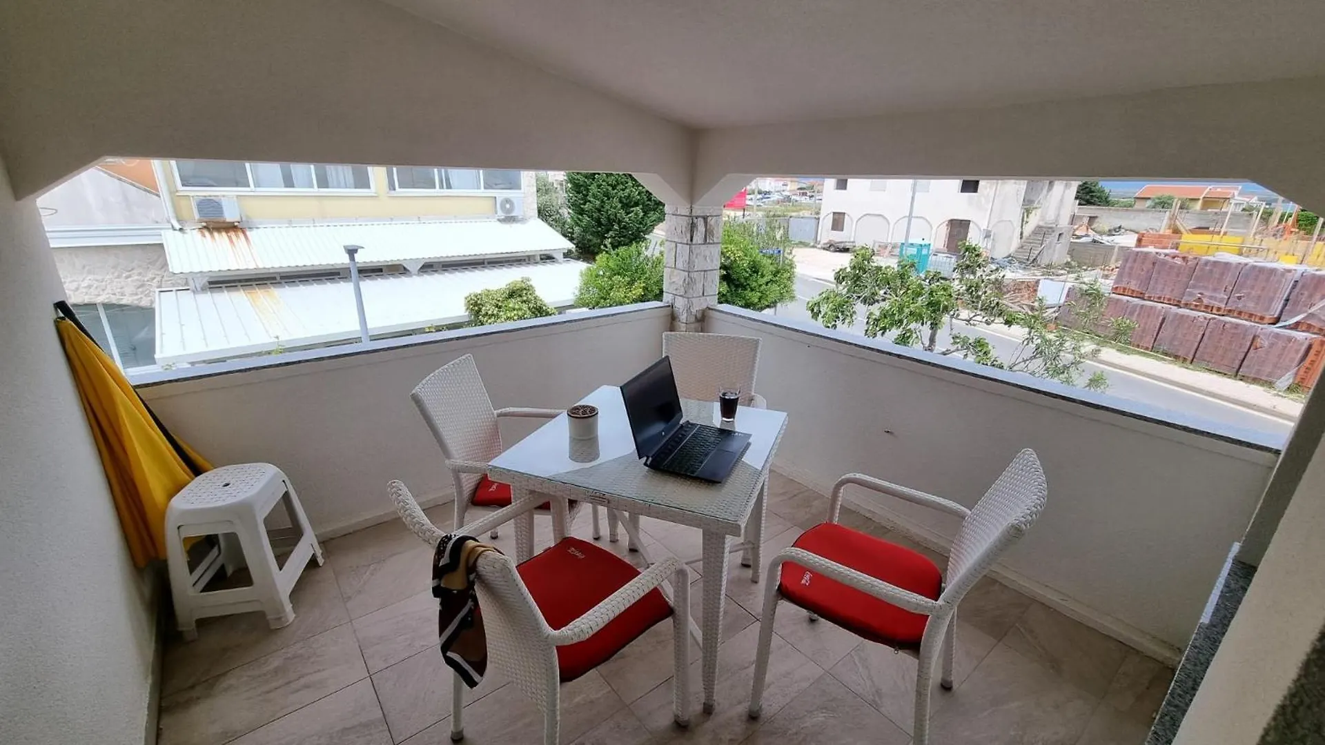 Apartmani Delminium Vir 0*,  Croatia